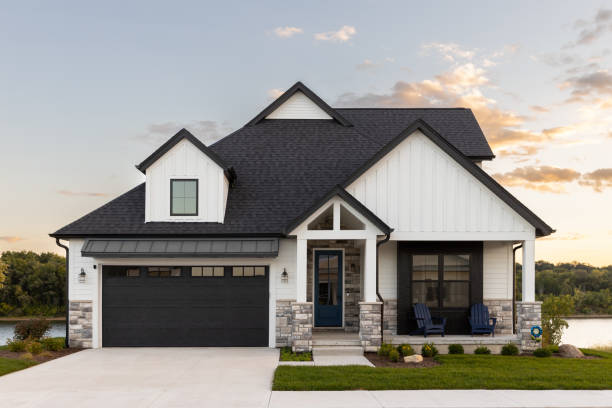 Asphalt Shingles Roofing in Montgomery, WV